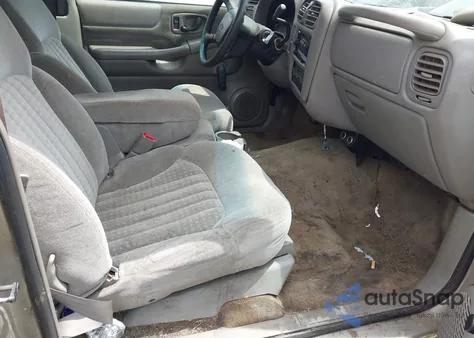 2001 Chevrolet S-10 Ls from USA, damaged, VIN 1GCCS195718179331